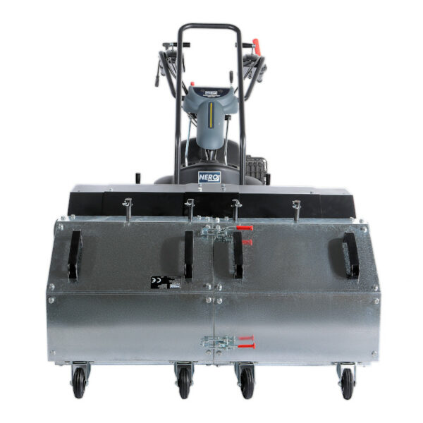 Motorgeräteträger Nero MGT-420 mit Kehrbesen und Auffangbox